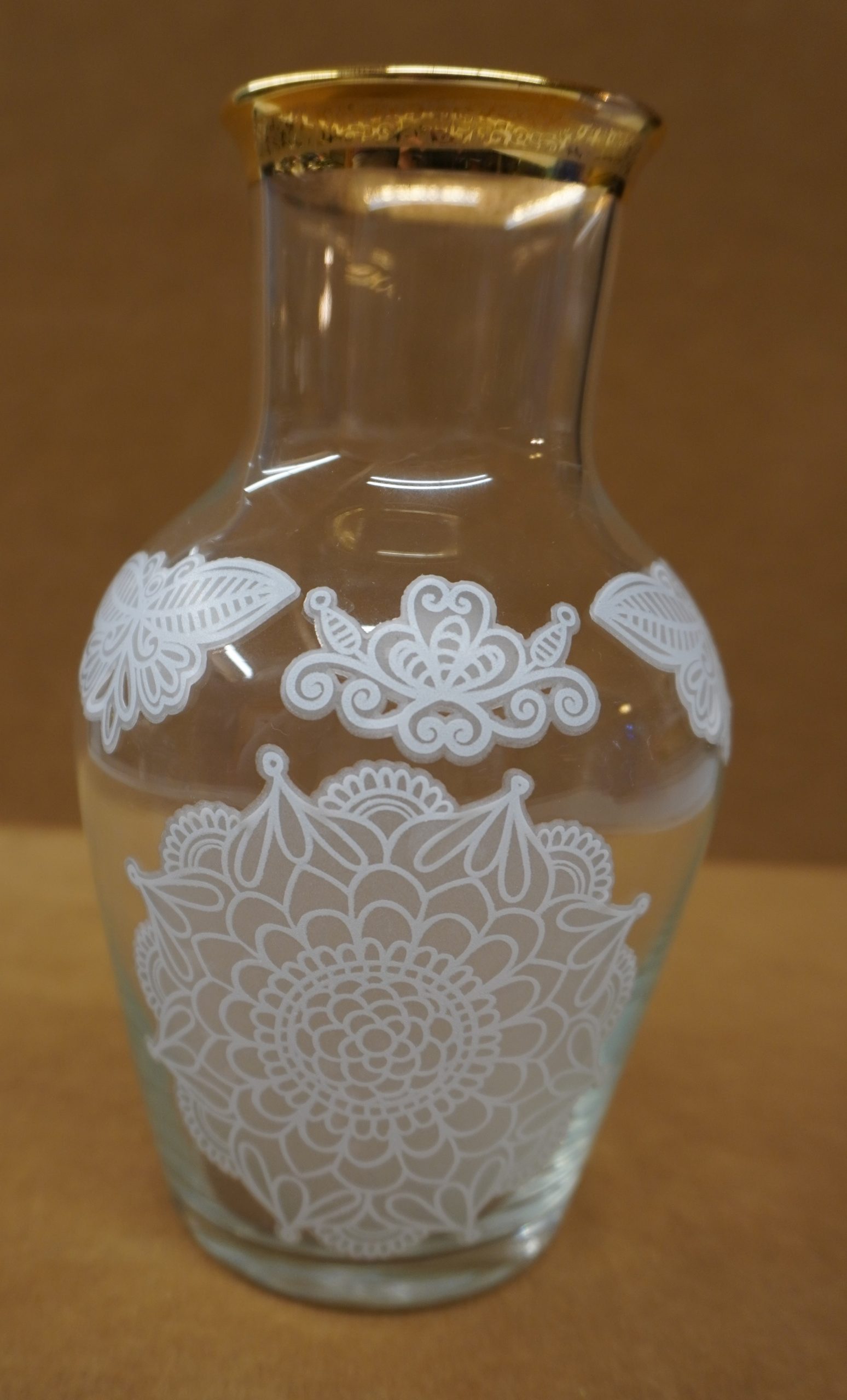 vase goldrim clear decorative