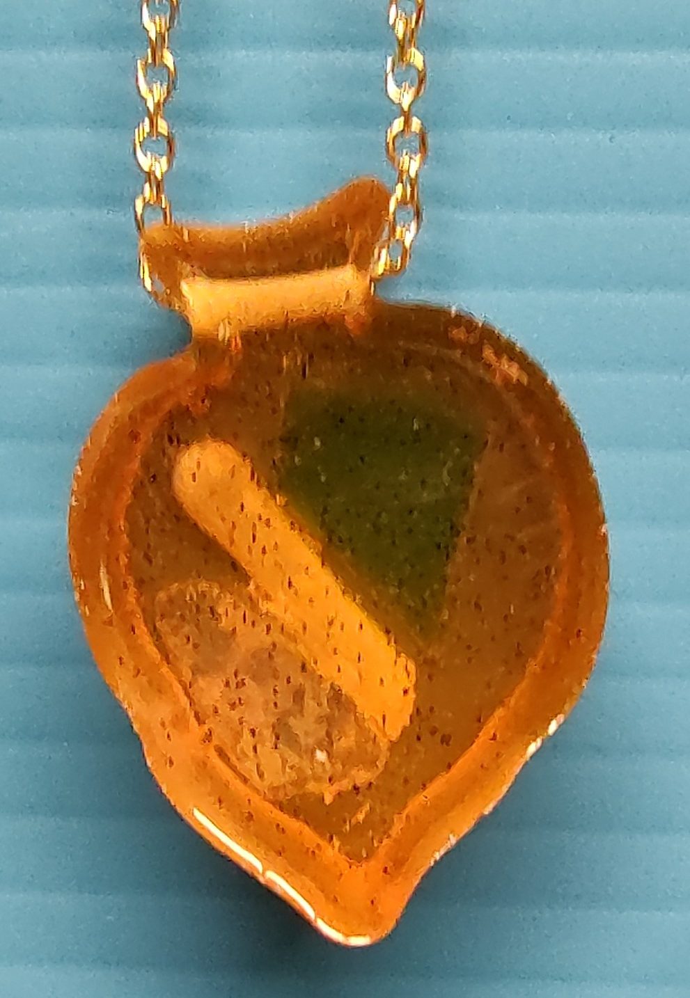 Necklace leaf orange (2)